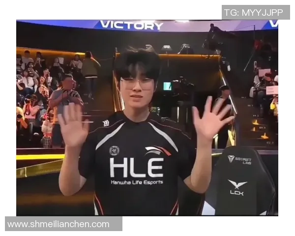 HLE五人协作迅速击杀大龙Zeka沙皇统治全场轻松拿下首局胜利