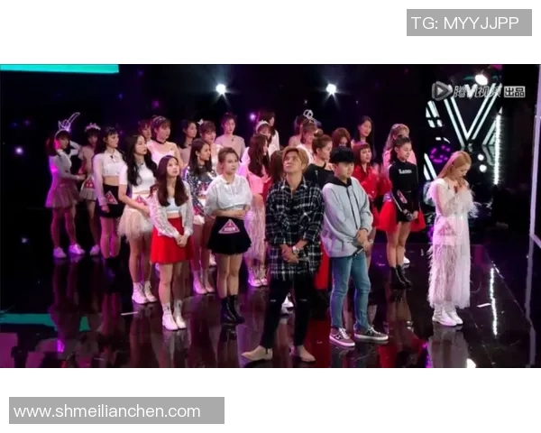 韩国女团FIFTYFIFTY为T1战队呐喊助威展现团结力量与青春活力