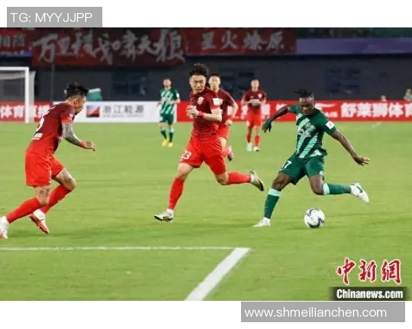 弗兰克赛前调侃埃泽身份不明埃泽本场破门回应反击